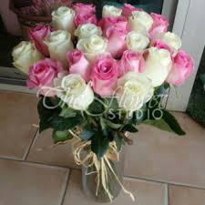 Whenever amanda sees someone at work with so whenever someone sends her flowers, she gives them to the person next to her in her office. Congratulate Your Loved Ones With Flowers Send Fresh Flowers Online Flower Delivery In Pakistan The Flower Studio