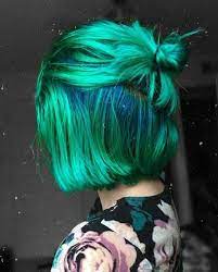 If you are already blonde you can get this hue with no bleach but brunettes or those with dyed black or brown hair will have to use bleach first to achieve this shade. Photo Http Www Qunel Com Fashion Street Style Beauty Makeup Hair Men Style Womenswear Shoes Jacket Hair Styles Green Hair Dye My Hair