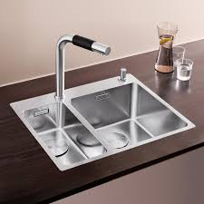 Blanco Andano Die Kuchenspule Uberzeugt Mit Einer Modernen Gesamtanmutung Durch Ihr Harmonisches Zusammenspiel Von Eck Und Bodenradi Inset Sink Sink Interior