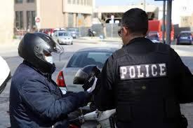 Η απαγόρευση κυκλοφορίας ξεκινάει το πρωί του σαββάτου και η μετακίνηση εκτός νομού επιτρέπεται για εργασία και συγκεκριμένα μετάβαση από και. Pente Prostima Gia Metakinhseis Ektos Nomoy Apo Thn A D Akarnanias Agriniopress