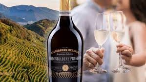 Prosecco's place at the brunch table is undisputed, but notions that italy's most famous sparkling wine should be confined to bottomless deals or diluted mimosas are wildly misguided. The Best Organic Prosecco Superiore Di Valdobbiadene Organic And Vegan Alessandro Berselli