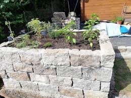 Hochbeet Aus Vorhandenen Granitsteinen Bauanleitung Zum Selberbauen 1 2 Do Com Deine Heimwerker Community In 2020 Hochbeet Hochbeet Bepflanzen Granitsteine