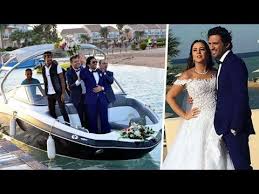 20 صورة تثبت تفوق وجمال فرح إيمي على فرح أختها دنيا سمير غانم Wedding Dresses Youtube Wedding