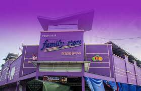 Big fire on tenten store near the family store sungai udang malacca (22/7/2011) from wikipedia, the free encyclopedia: Family Store Melaka A Supermarket With 10 Outlets In Melaka Area That Offering A Wide Variety Of Food Beverages And Household Products