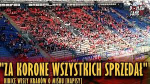 Wisła kraków nie dość, że utrzymała prowadzenie do końca, to zwiększyła jeszcze swoją przewagę celnym strzałem mateusza młyńskiego w 81. Za Korone Wszystkich Sprzedal Kibice Wisly Krakow O Misku Napisy 22 04 2019 R Youtube