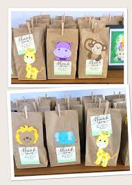 Birthday Party Goodie Bags Safari Animal Party Favor Bags Animal Gift Bags Zoo Animal Etsy In 2020 Animal Themed Birthday Party Safari Birthday Party Animal Party Favors