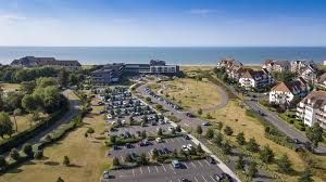 Trouvez l'adresse qui vous intéresse sur le plan de cabourg ou préparez un calcul d'itinéraire à partir de ou vers cabourg. Hotel Spa Les Bains De Cabourg By Thalazur Cabourg Updated 2021 Prices