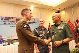 Wujud hubungan antara warga negara dengan negara pada umumnya berupa peranan. The Malaysia Australia Defence Alumni Association Facebook