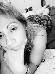 Rachel Mathers's Instagram, Twitter & Facebook