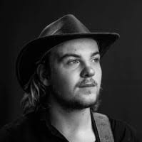 100+ "Heite" profiles