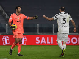 Gianluigi buffon has completed his romantic return to parma, 20 years after leaving his boyhood club. Report Juventus Has Not Had Contract Extension Talks With Giorgio Chiellini Gigi Buffon Black White Read All Over