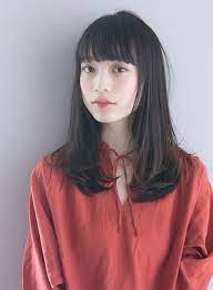 黒髪 暗髪でも透明感グレージュセミロング 髪型セミロング ビューティーナビ 髪型 セミロング ヘアカラーダーク 前髪 ロング