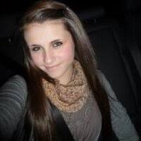 Olivia Machado (@Livvybooxo)