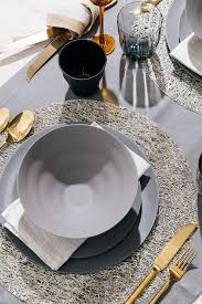 how to cook and serve in style for family and friends dining table accessories dinner room interior design bloggers