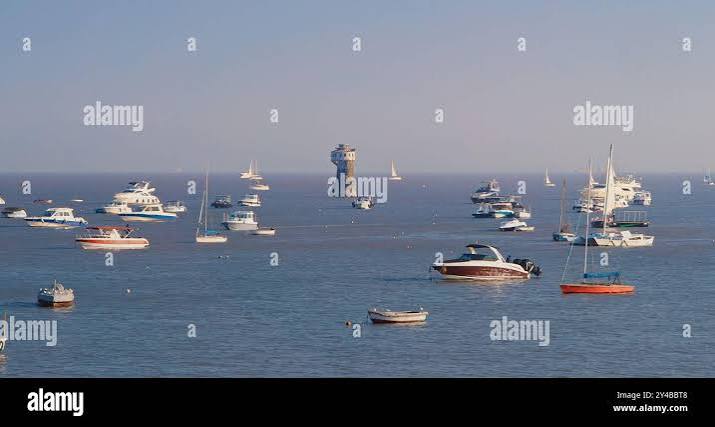 Mumbai, India. View On Many Ships And Boats Drift In Mumbai Harbour Or Bombay Harbour Or Front Bay. Picturesque Bay Situated In Arabian Sea. Boat Stock Photo - Alamy