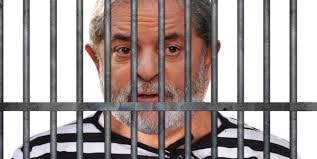 Resultado de imagem para lula preso