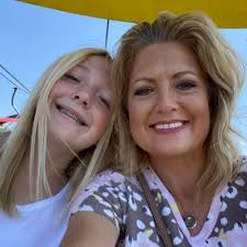 Kristy Thurlby (@Kristy_Renee17)