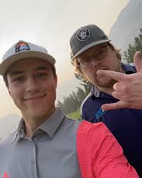 Declan Newton (@dewtons) • Instagram photos and videos