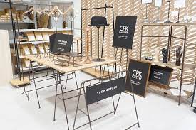 東京都内 おしゃれな店舗什器のショールーム shop copack インテリア 家具 構造用合板 ショールーム