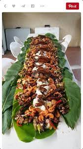 This Is My Family S Typical Very Casual Gathering All You Can Eat Kamayan Style Boodle Fight Party Boodle Fight Food Lover