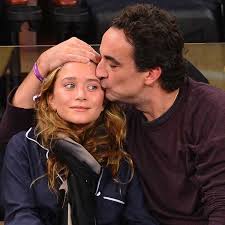Pierre olivier sarkozy (born c. Mary Kate Olsen Requests Emergency Divorce From Olivier Sarkozy After Five Years Mirror Online