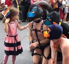 Tradiční festival Prague Pride letos s Piráty netradičně! 🏳️‍🌈🏴 Přijďte  se s námi potkat 8. srpna na Palackého náměstí. Kromě kvalitní hudby,  skvělé atmosféry a zábavy pro děti budete mít také šanci