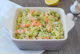 Il cous cous alle verdure è un primo piatto dai sapori mediterranei, semplice, veloce e ricco di profumi! Cous Cous Gamberi Zucchine E Limone Ricetta Facile