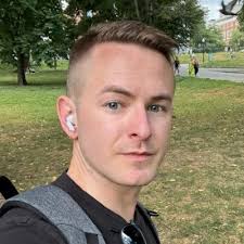 Eric Gorshe (@theevilwoman)