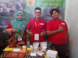 Pembahasan osn kimia (teori) 2014. Mahasiswa Unsyiah Raih Medali Emas Olimpiade Nasional Universitas Syiah Kuala