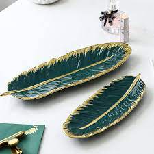 The plantain leaves often add an aroma to the dish. Green Banana Leaf Shape Ceramic Plate Gold Porcelain Dessert Jewelry Plate Dish Dinnerware Buy At A Low Prices On Joom E Commerce Platform