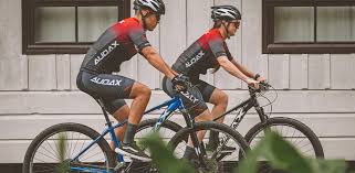 Jul 08, · audax bikes are usually built to take wider tyres, mudguards and a rack. Teresina Piaui Brasil Club Audax Bike On Strava