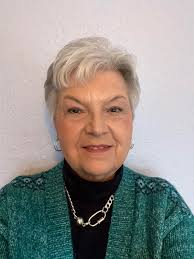 Embracing natural beauty with colorful fashion