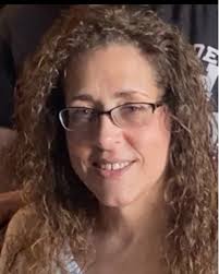 Shelby Wetzel's Instagram, Twitter & Facebook