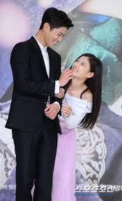 Adorable Park Bo Gum And Kim Yoo Jung Shine In Long Preview For Moonlight Drawn Moonlight Drawn By Clouds Park Bo Gum Moonlight Kim Yoo Jung Park Bo Gum