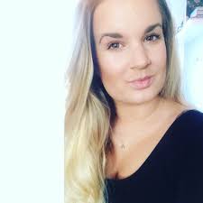 Stream Lisa Conde music