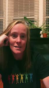 Heidi Bundy (@hippy4011)