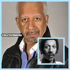 OK, who remembers the Ooohh Gary Davies, Radio 1 Road Show during the 80's?  Absolutely loved this guy his face was way to handsome for radio 😂🥰