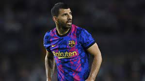 Der argentinier hat zeit, sich um seinen fuhrpark zu . The Announcement Of The Withdrawal Of The Kun Aguero Seem Imminent