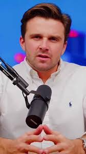 Jackson Hinkle's Instagram, Twitter & Facebook