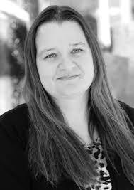 Howard Wyche's Instagram, Twitter & Facebook