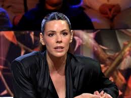 Laura Matamoros aclara los motivos por los que se sintió "coaccionada" con Carlo Costanzia: "Tocó un botón doloroso"