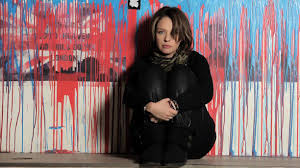 „prin acest mesaj, anunț pe oricine se arată interesat de persoana mea, că am divorțat , prin procedură notarială, de fostul meu soț. Maria Coman Life Personal Style Sole Beauty Style