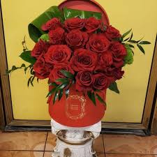 You will have a splendid looking ambiance that will reflect the grandeur of your home. Los Angeles Florist Flower Delivery By Chelsea Flowers