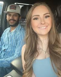 Kirsten Lee's Instagram, Twitter & Facebook