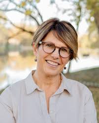 About — Dianne Gray Wysocki