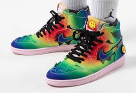 Wenn ihr euch diesen schuh zulegen wollt, dann empfehle ich euch an allen raffles die oben aufgelistet werden teilzunehmen, da dieses ein limitierter release ist. J Balvin X Air Jordan 1 High Colores Y Vibras Kicksonfire Com