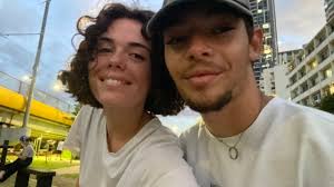 Goodly afternoon toodlepeeps Have you missed me? Sunday we (The Man, Mike  and I) left Ager in Spain and drove the 8 ish hours to Laragne-Montéglin  where Darren joined us