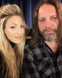 Lennon Stevens's Instagram, Twitter & Facebook