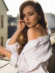 These are recommendation lists which contains the villain is outrageously beautiful. Leonie Scott Boras Female Model Profile London England United Kingdom 25 Photos Model Mayhem