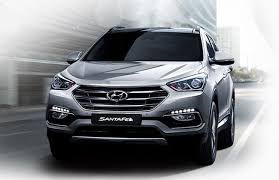 All models have three rows of seating, although it's not the roomiest third row. Hyundai Santa Fe Price Images Mileage Reviews Specs